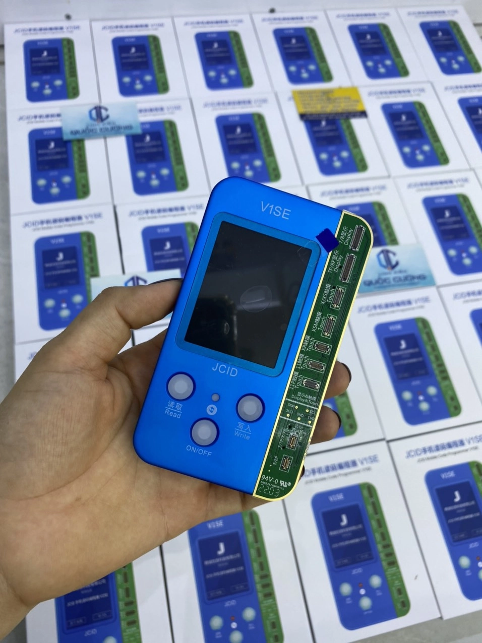 Hướng dẫn Fix % pin iphone 8G đến 12pm Box JC V1SE